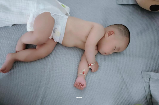 简阳三个月宝宝头围